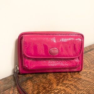 Coach Patent Leather Wallet Clutch Pink